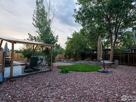 4th image of 806 Storm Mountain Ct