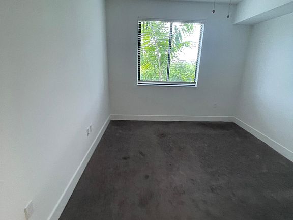 4th image of 8043 Lake Dr APT 102