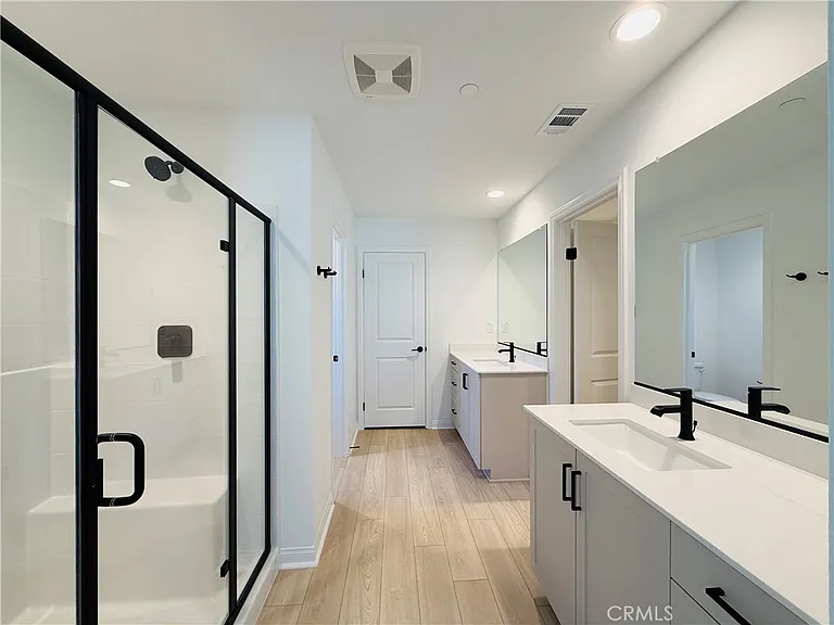 4221 S Malagon Privado — Photo 10