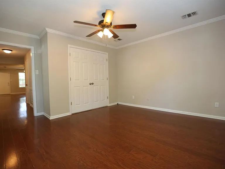 12406 Colleen Dr — Photo 37