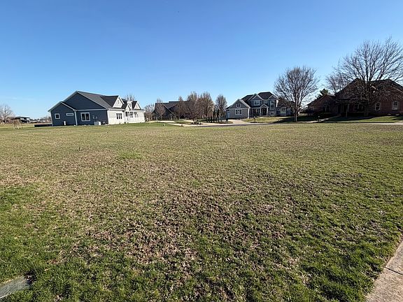 2nd image of 2814 Castlerock Dr Lot R129