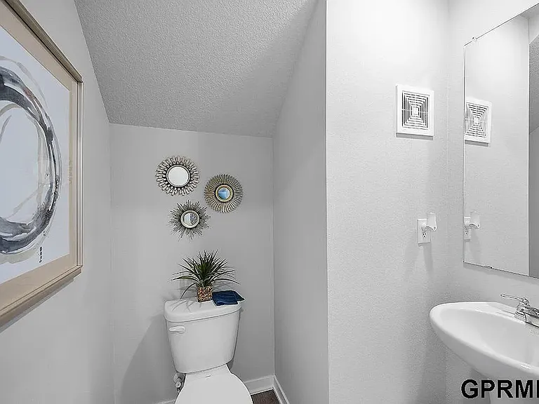 7405 S 204th Ave — Photo 5