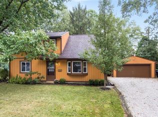 954 Davis Ave, Cuyahoga Falls, OH 44221