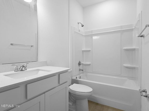 3rd image of 902 CEDAR SLOUGH Drive