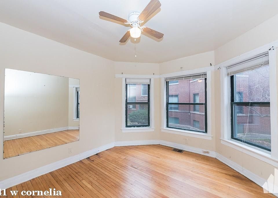 1st image of 841 W Cornelia Ave #1317