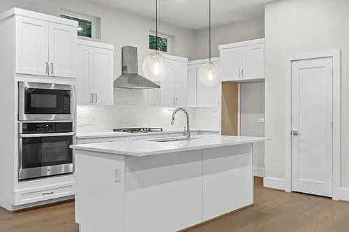 836 Fisher St #D Photo 1