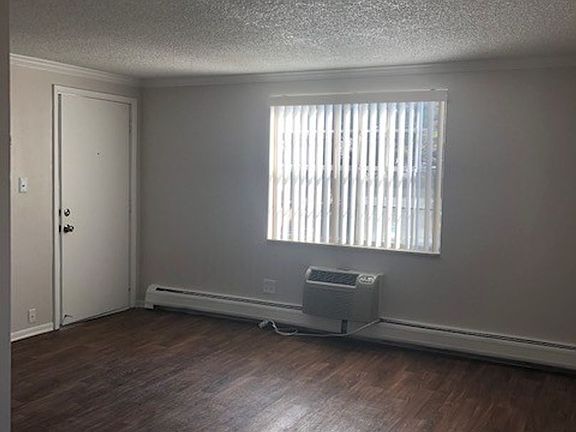 4th image of 3425 S Marion St APT 205