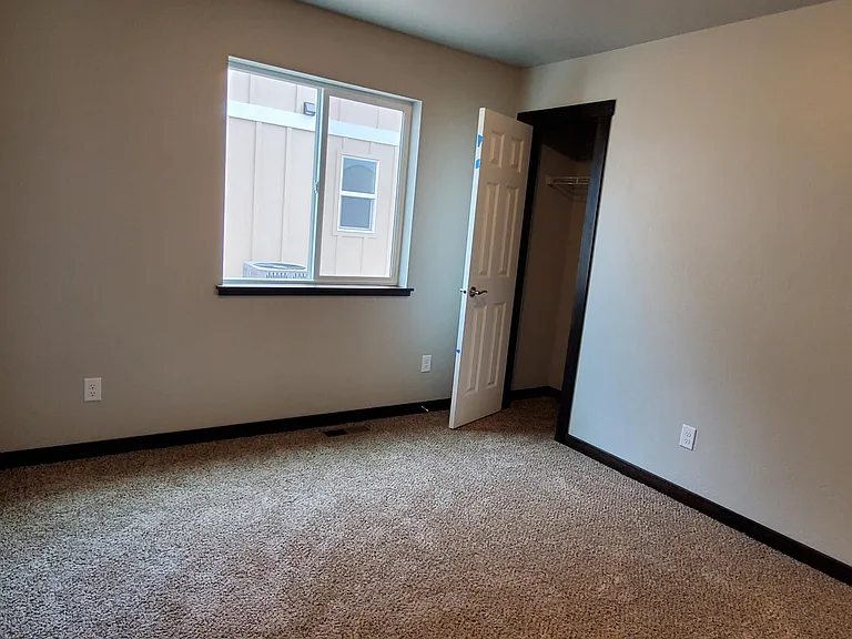 1372 Destiny Ln — Photo 7