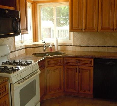 3rd image of 16304 Pearldale Ave