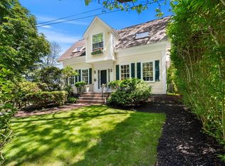 50 Bridge St, Manchester, MA 01944