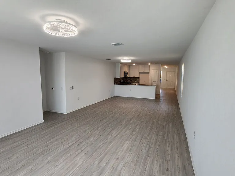 10611 Vesta Curv — Photo 3