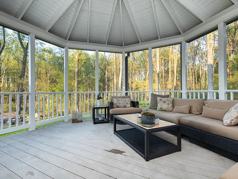 13576 Highland Rd — Photo 55