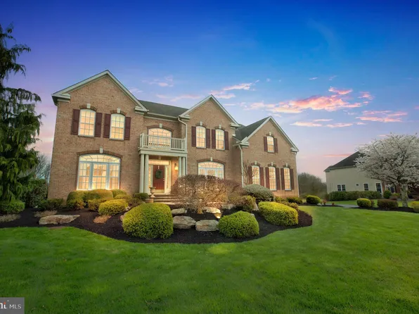 17 Olivia Rd, Hightstown, NJ 08520