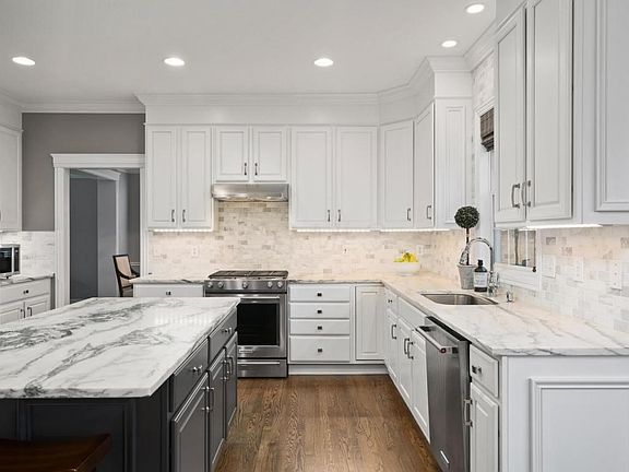 4th image of 4008 Tumblebrook Dr
