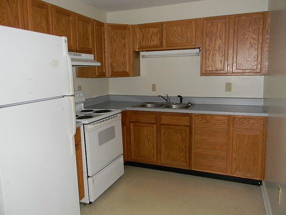 5th image of 1605 S Division St #2