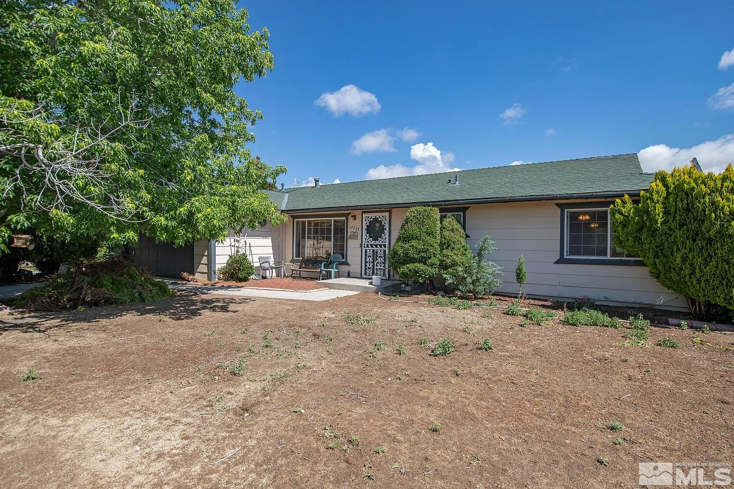 10735 Silver Knolls Blvd photo 1
