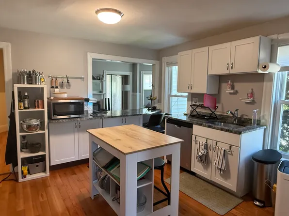 3 Fifield St, Watertown, MA 02472