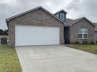 11185 River Valley Dr, Hensley, AR 72065