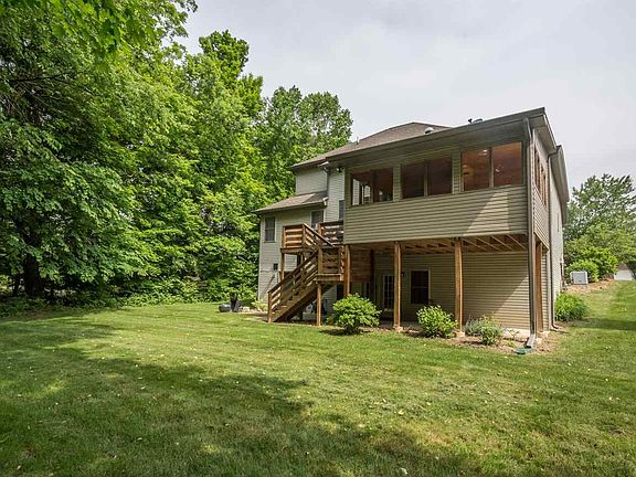 2nd image of 2420 E Canada Dr