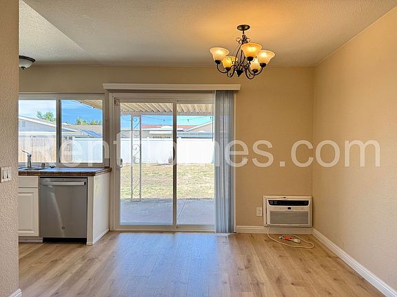 4th image of 8606 Ferndale St