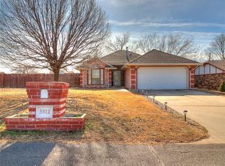 5812 SE 9th St, Midwest City, OK 73110