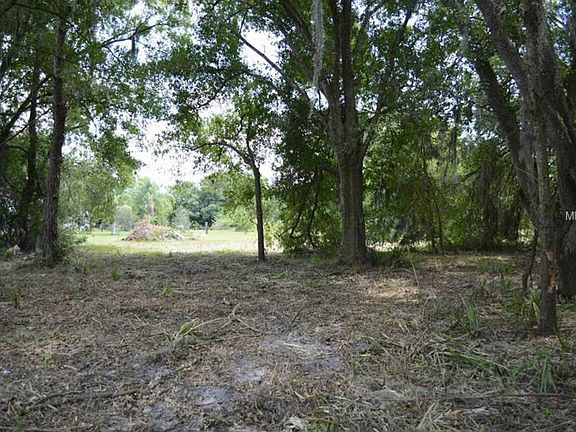 4th image of 4716 34th Ave E