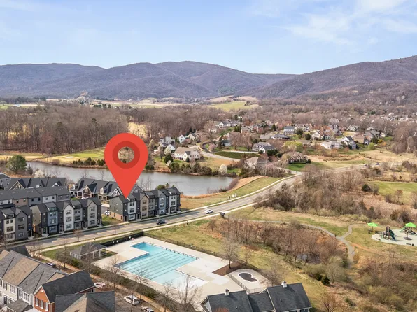 1279 Old Trail Dr, Crozet, VA 22932