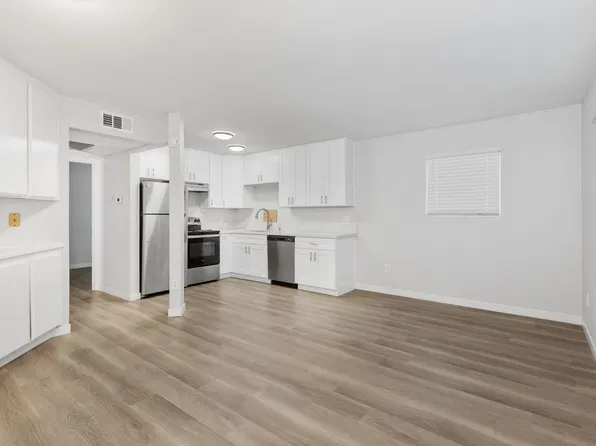 4275 Chamoune Ave APT 14, San Diego, CA 92115