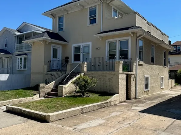 234 W Market St #1, Long Beach, NY 11561