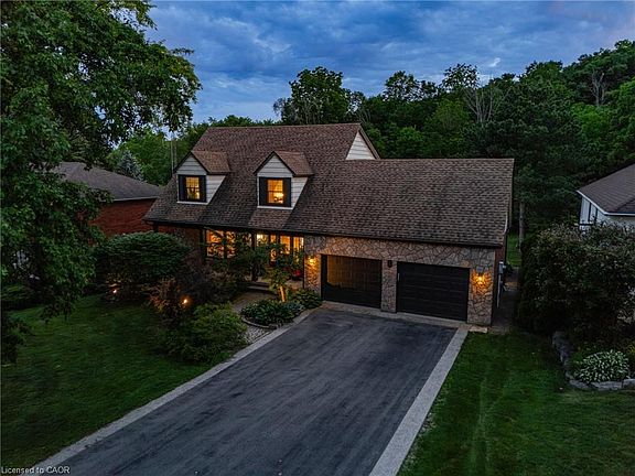 2nd image of 5 Mays Cres