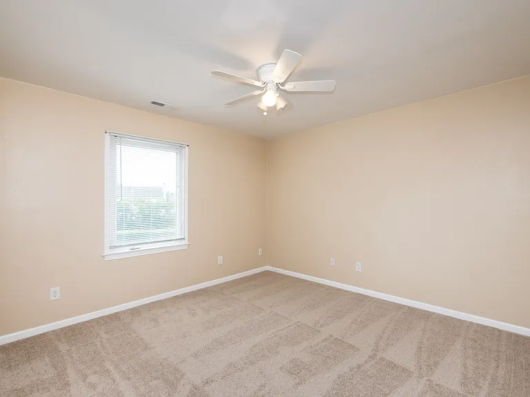 4501 Van Dyck Dr — Photo 26