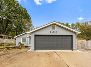 11312 E 59th St, Raytown, MO 64133