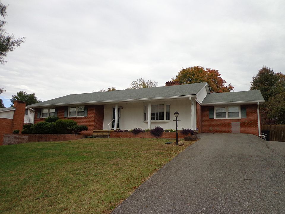1st image of 928 Norbourne Ave