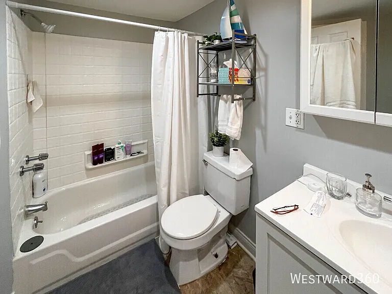 2618 N Wayne Ave #1R — Photo 12