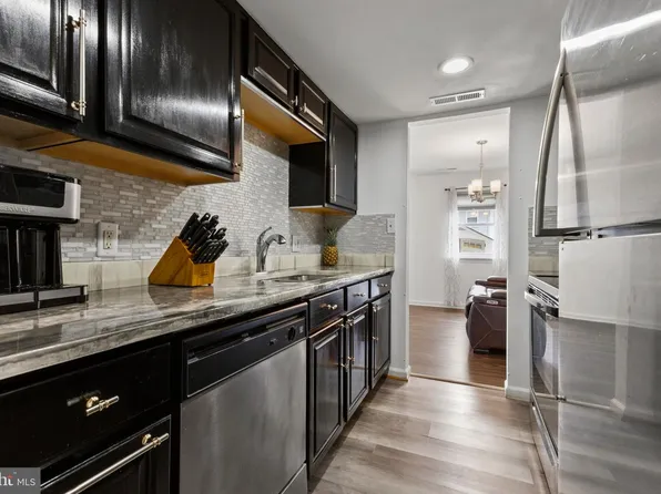 131 Oak Dr, Stafford, VA 22554