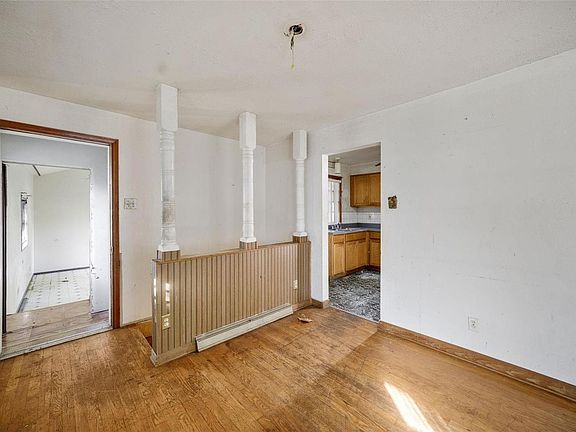 5th image of 237 S Dellwood Ave
