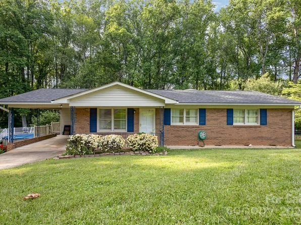 1311 N Lakewood Dr, Shelby, NC 28150