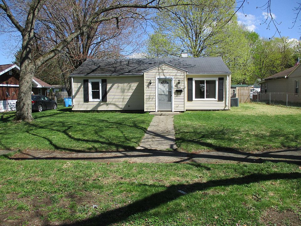 1st image of 2039 Lewis Dr