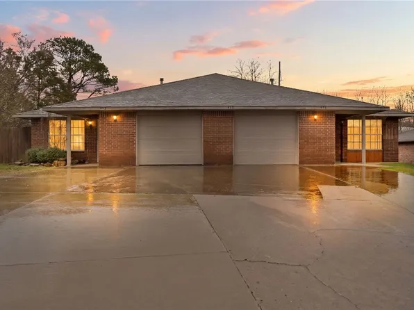 932 & 934 Curtis Ave, Fayetteville, AR 72701
