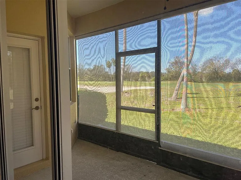 9035 Vista Verde Dr — Photo 15