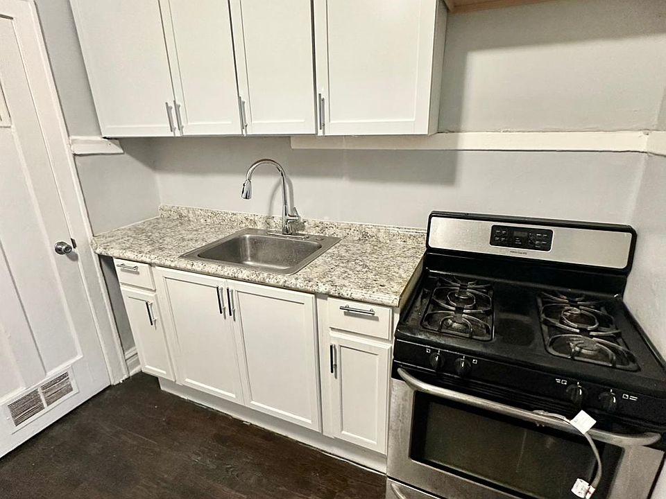 1st image of 1619 S Komensky Ave #1A