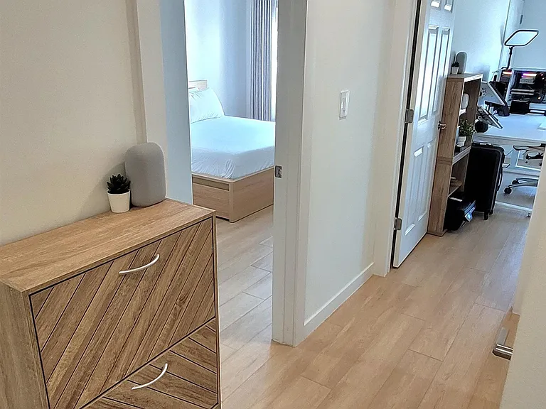 7 Soho Dr #115 — Photo 5