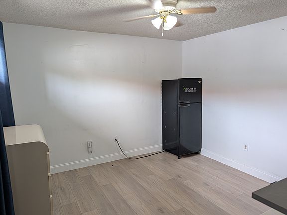 5th image of 5960 SW 2nd Ter