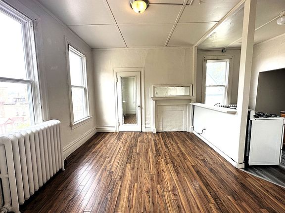 3rd image of 5502 Margaretta St APT 2