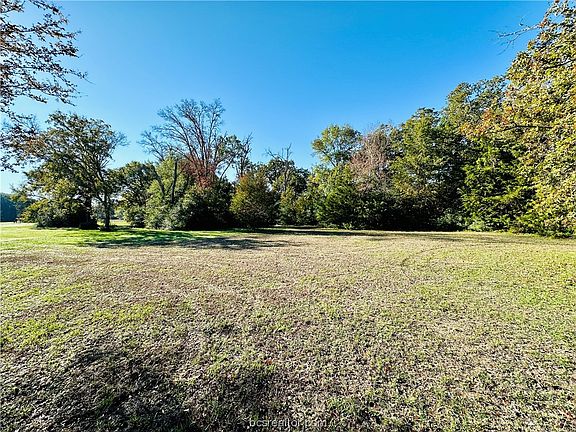 5th image of 0 Cedar Oaks Dr