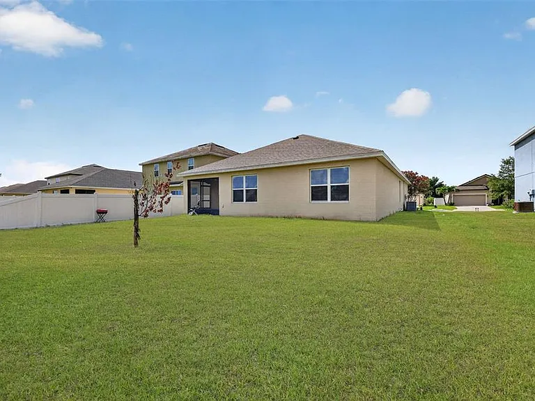 4042 Wayfarer Way — Photo 29