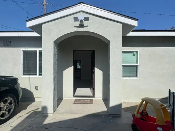 3323 W 133rd St #A, Hawthorne, CA 90250