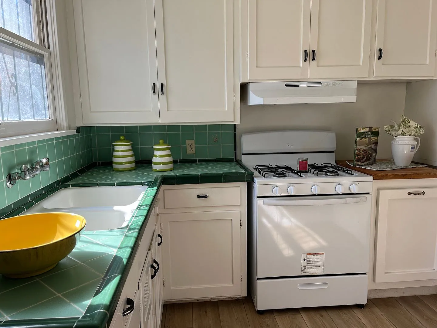 Single Story Home — Photo 3