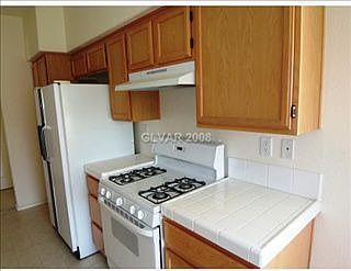 5th image of 1050 E Cactus Ave Unit 2065