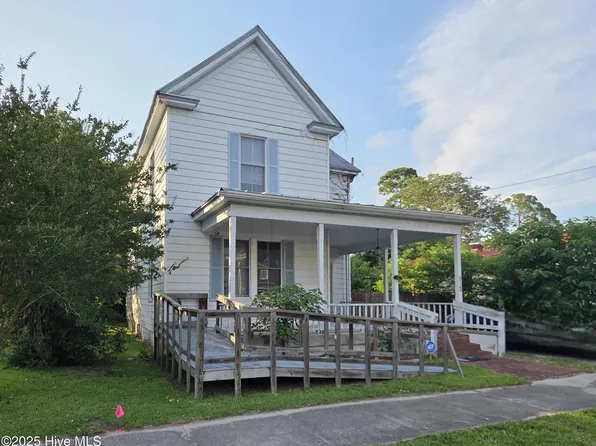 512 Blades Avenue, New Bern, NC 28560